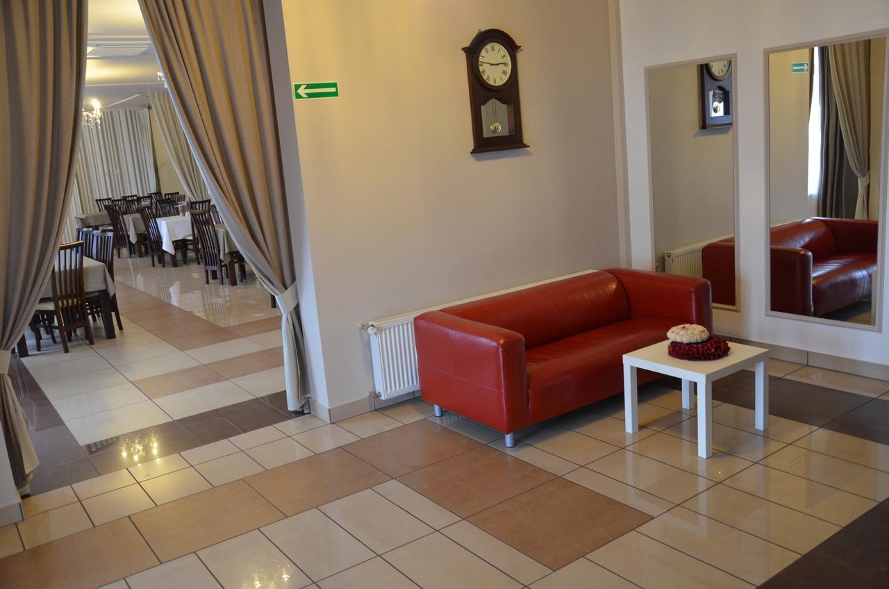 Hotel Regina Radom Exteriör bild